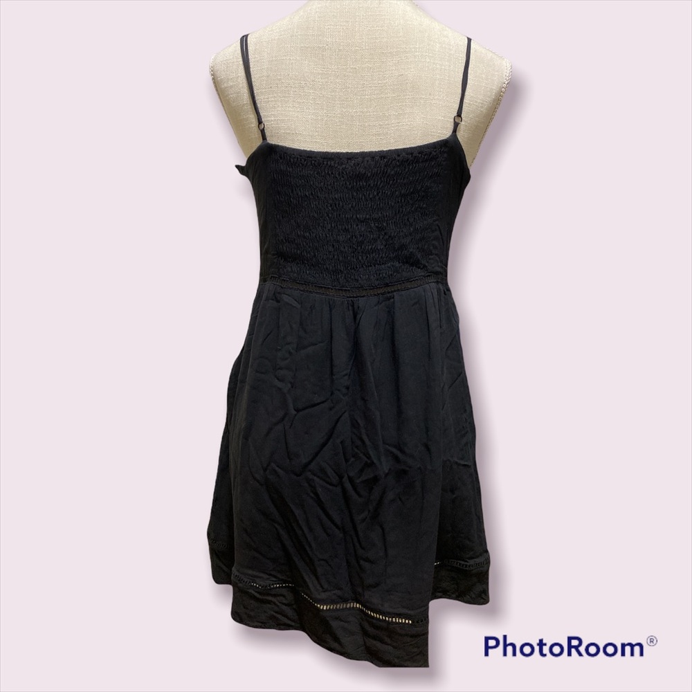 Traded* Beautiful Black Peek -A- Boo Mini Dress - Picture 4 of 6
